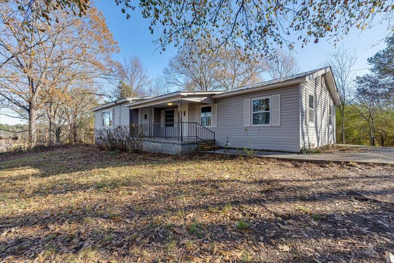 3932 Se Hayesport Dr, Dalton, GA 30721