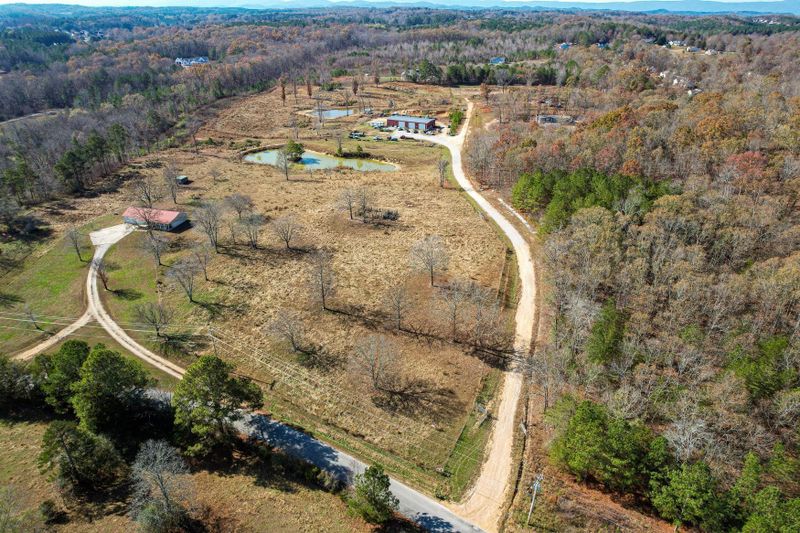 456 Mcintire Rd, Rock Spring, GA 30739