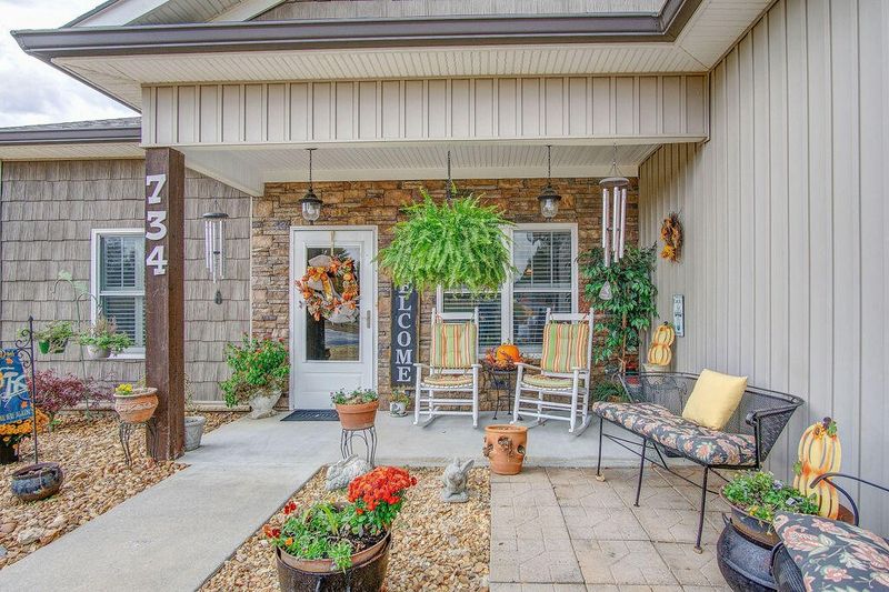 734 Bryant Rd, Cohutta, GA 30710