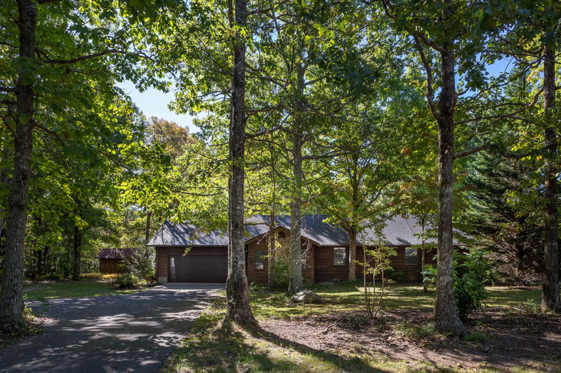 10150 Co Rd 103, Mentone, AL 35984