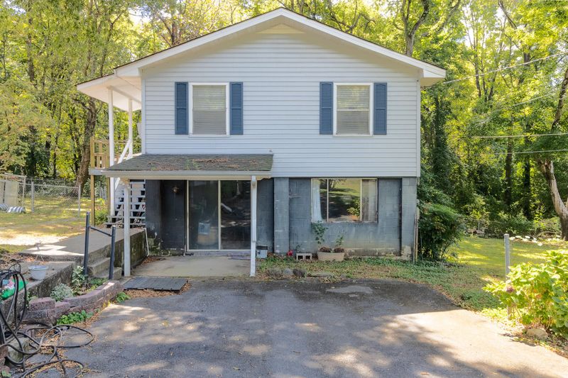 407 Moore St, Dalton, GA 30720