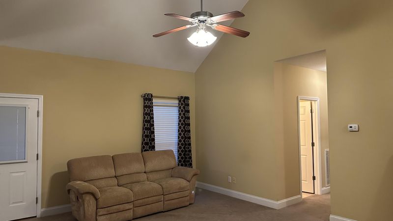 212 Hatfield Dr, Ringgold, GA 30736