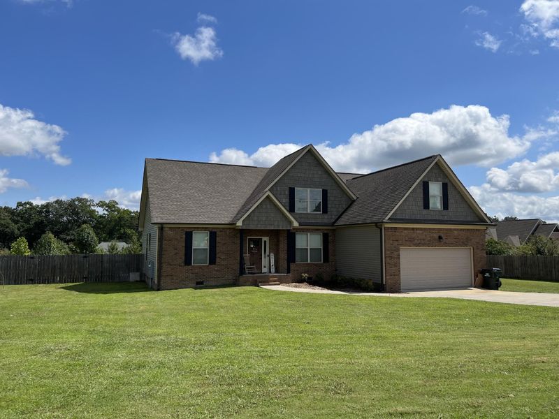 11 Hudson Bend Dr, Rock Spring, GA 30739