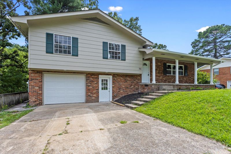 144 Coffman Dr, Fort Oglethorpe, GA 30742