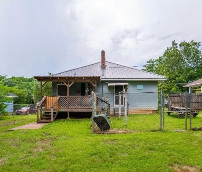 1115 Hill St, Dalton, GA 30720