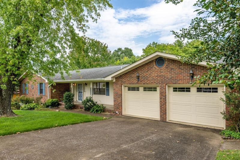 351 Larry Dr, Ringgold, GA 30736