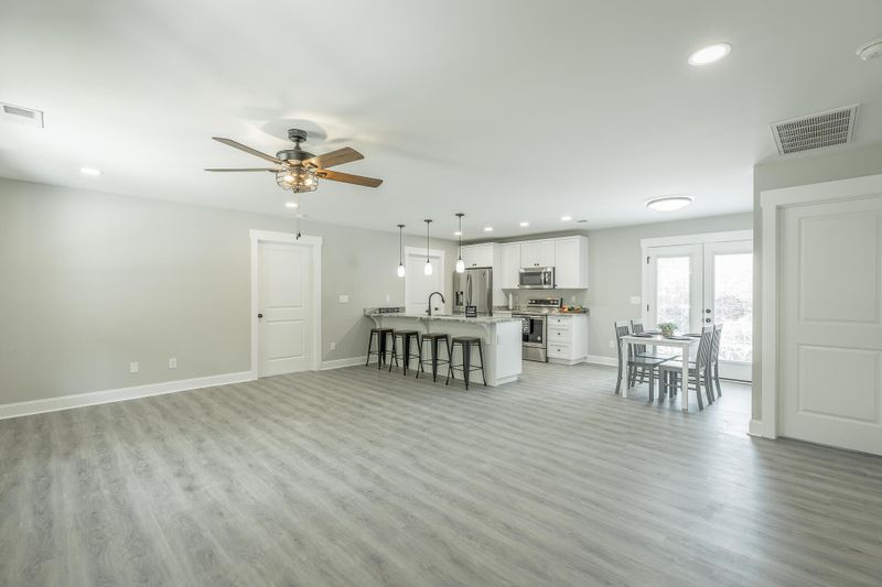 110 N Flora St, La Fayette, GA 30728