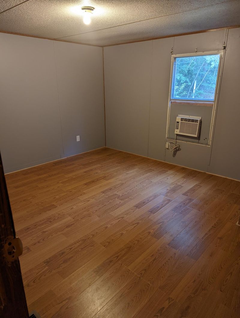 1260 Derby Dr, Cohutta, GA 30710