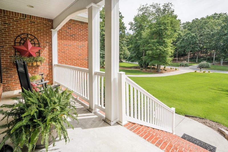2710 Osprey Dr, Dalton, GA 30721