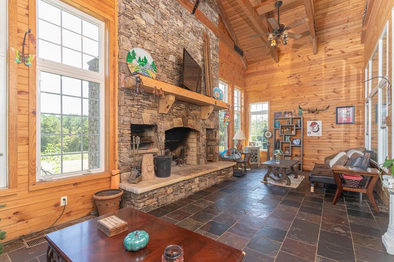 1166 Sugar Creek Rd, Crandall, GA 30711