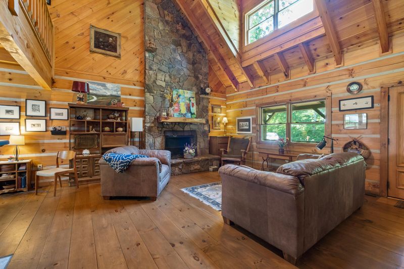 190 Lingerfelt Rd, Lookout Mountain, GA 30750