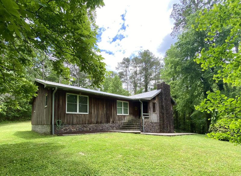 1575 Mission Ridge Rd, Rossville, GA 30741
