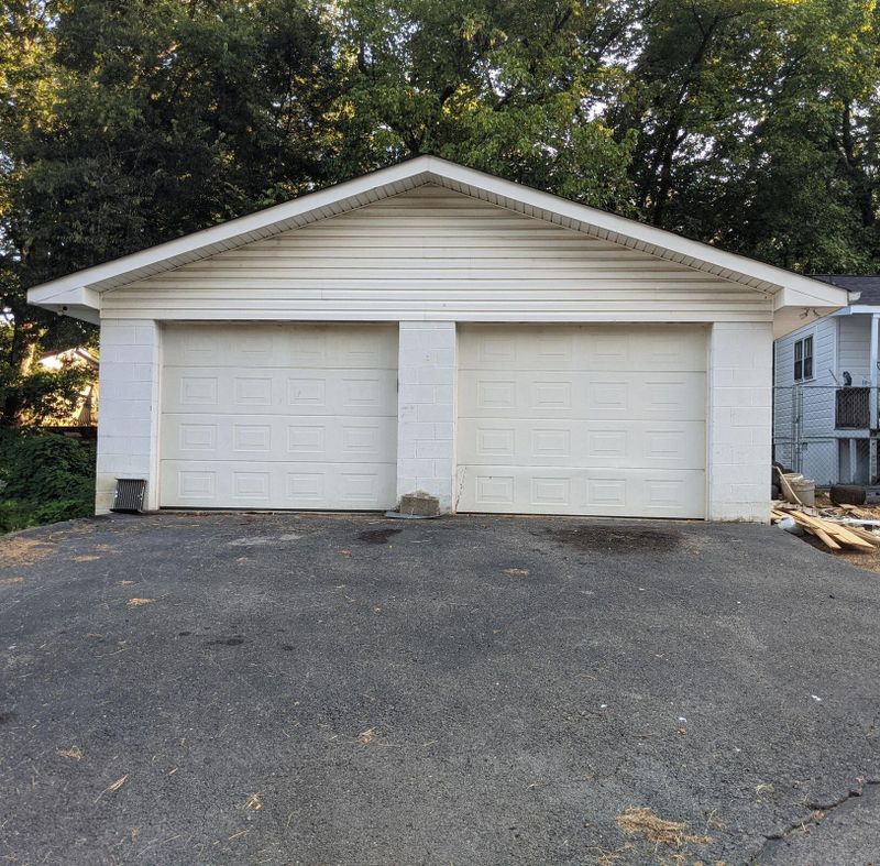 49 Rosa St, Rossville, GA 30741