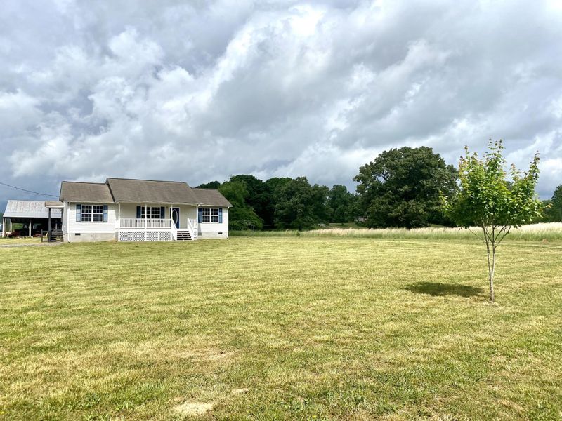131 Birdhouse Way, Rocky Face, GA 30740