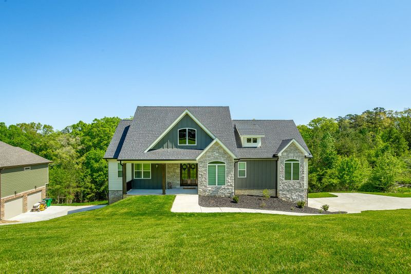 173 Magnolia Pl, Ringgold, GA 30736