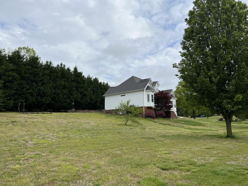 134 Oak Meadow Dr, Rock Spring, GA 30739