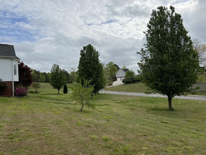 134 Oak Meadow Dr, Rock Spring, GA 30739