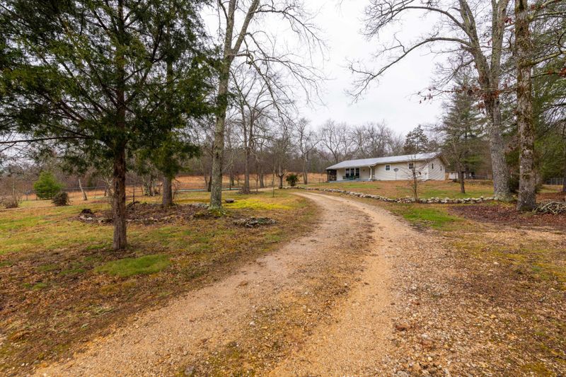 2228 Clement Rd, La Fayette, GA 30728