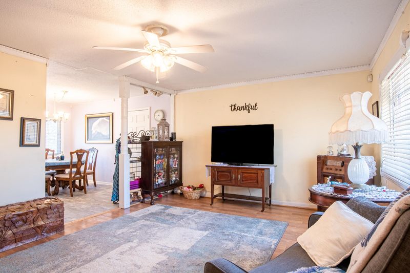 924 Bandy Ln, Ringgold, GA 30736