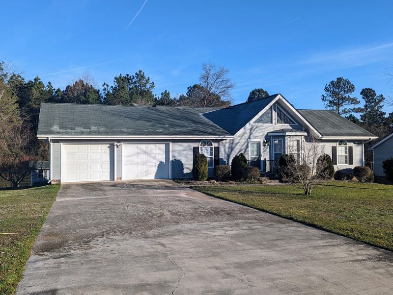 417 Misty Ridge Ln, Ringgold, GA 30736