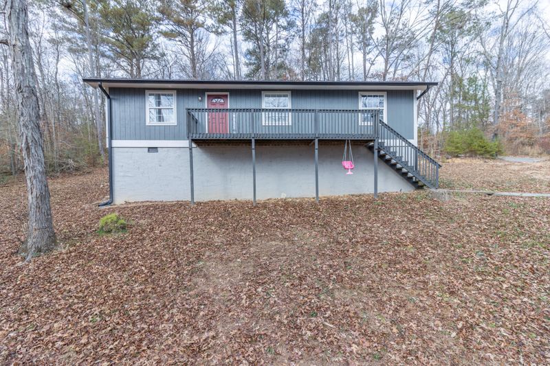 87 Creeks Bend Dr, Ringgold, GA 30736