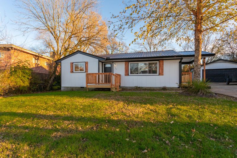 284 Hillsboro Rd, Rossville, GA 30741