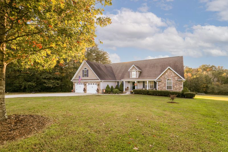 444 Deerfield Rd, Chickamauga, GA 30707