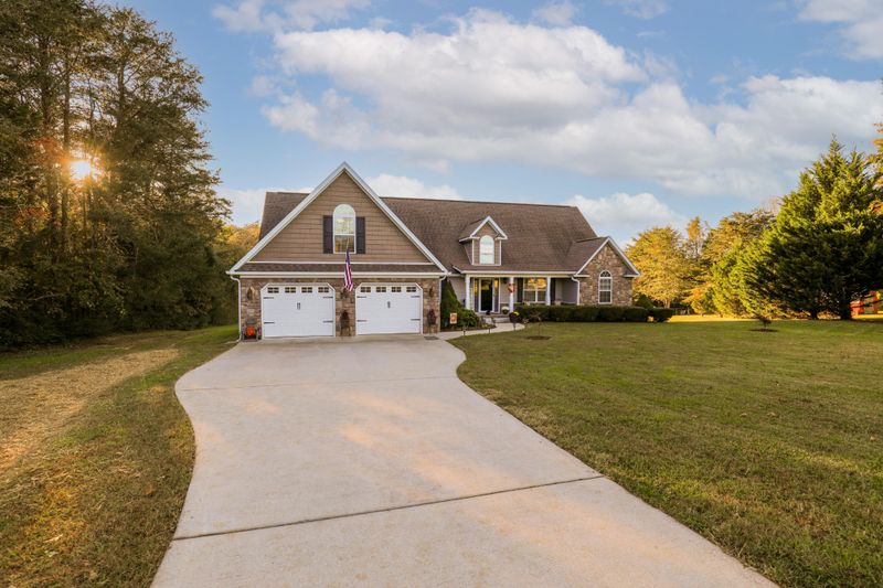 444 Deerfield Rd, Chickamauga, GA 30707
