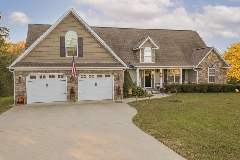 444 Deerfield Rd, Chickamauga, GA 30707