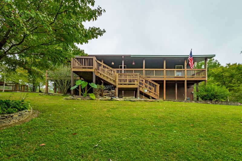 443 Back Valley Rd, Chickamauga, GA 30707