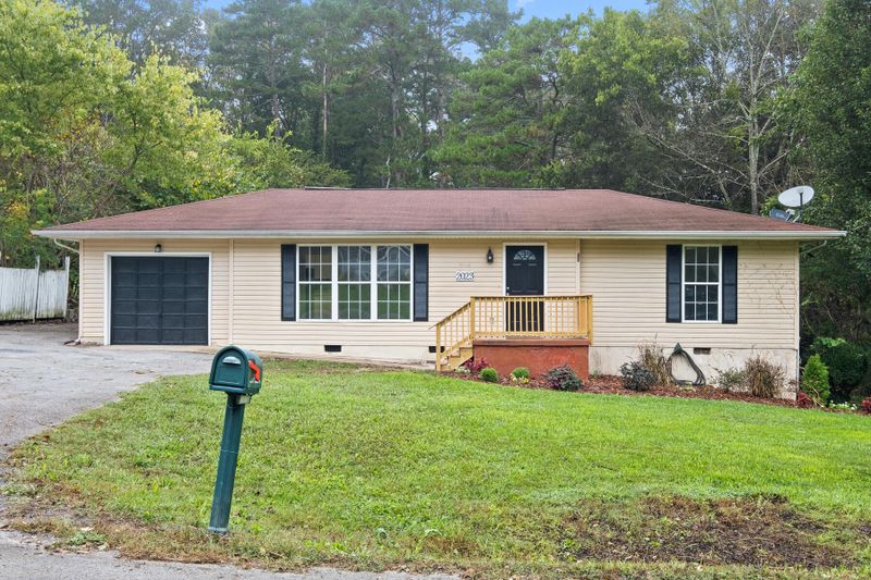 2023 Carol St, Rossville, GA 30741