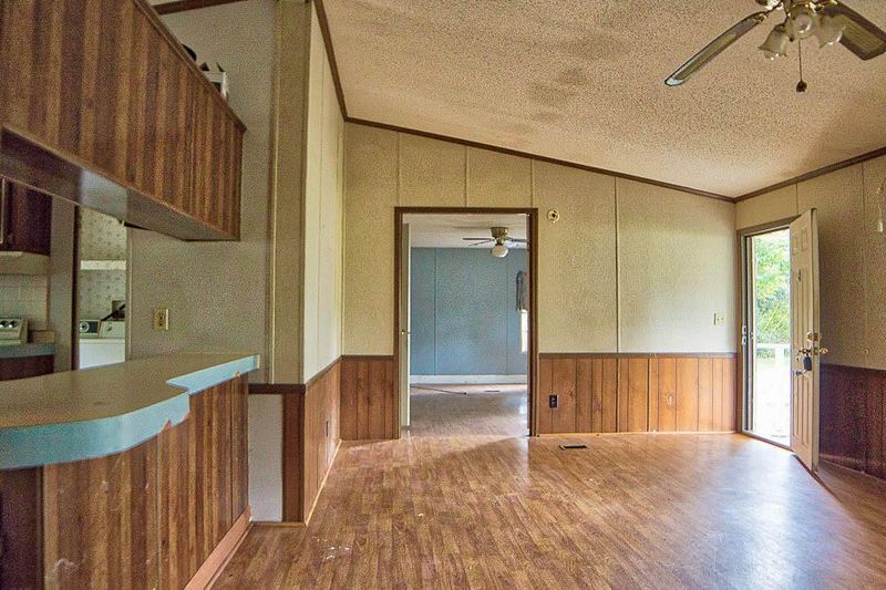 170 Morgan Rd, Trenton, GA 30752