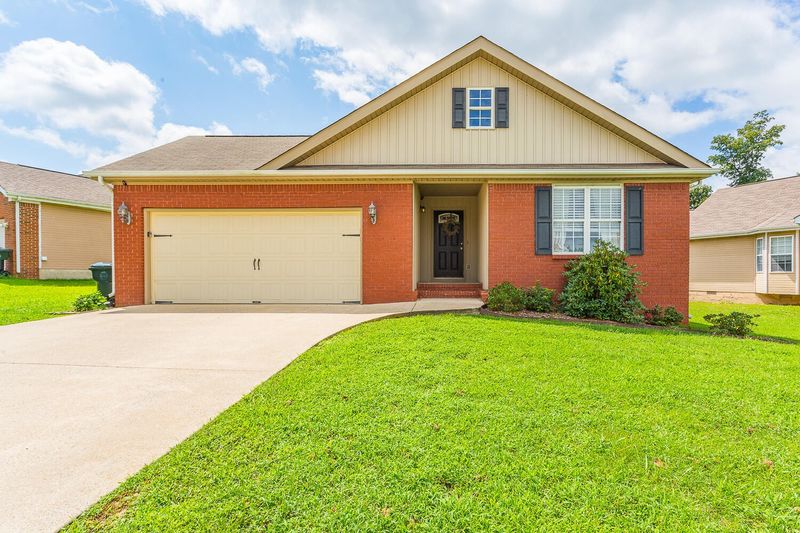 44 Lodgestone Dr, Ringgold, GA 30736
