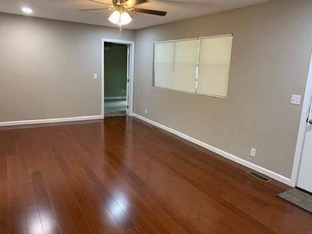 5 Delores Dr, Fort Oglethorpe, GA 30742