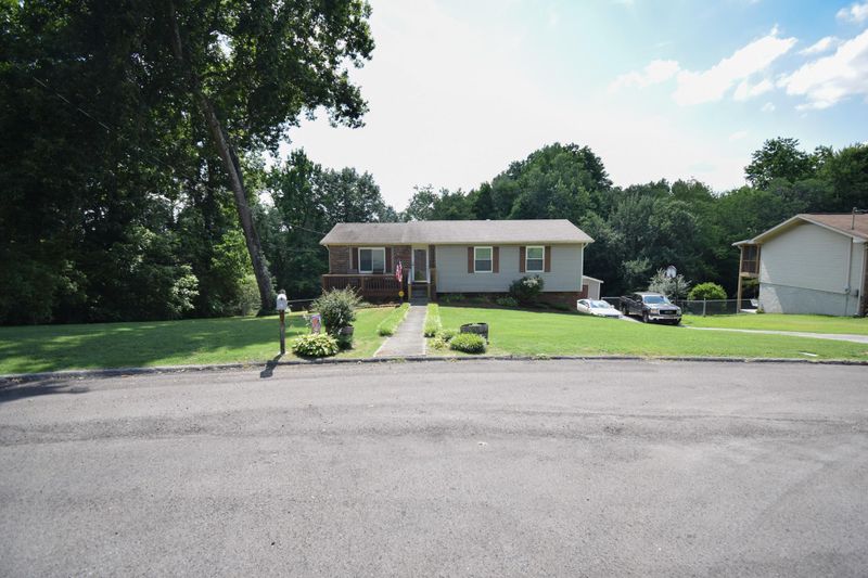 98 Ascot Ln, Ringgold, GA 30736
