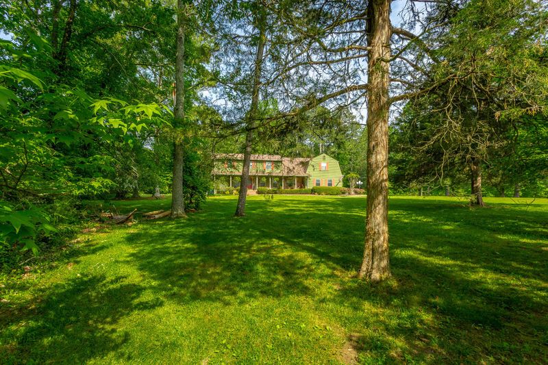 1334 Pine Grove Rd, Ringgold, GA 30736