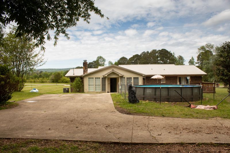 36 Triple C Ln, Summerville, GA 30747