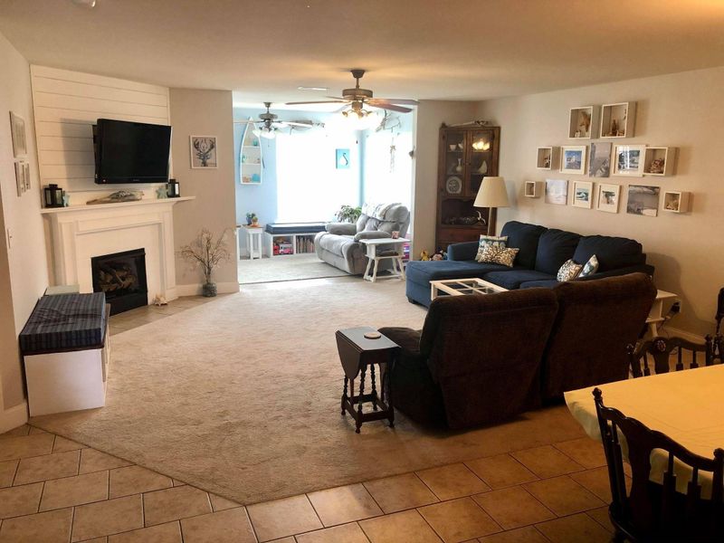 1402 Applebrook Dr, Rossville, GA 30741