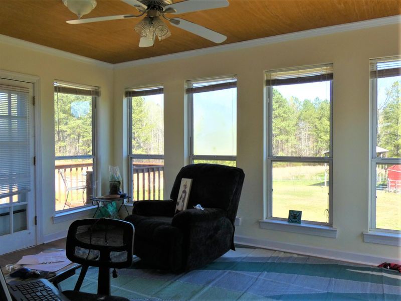 530 Hurtt Rd, Chickamauga, GA 30707