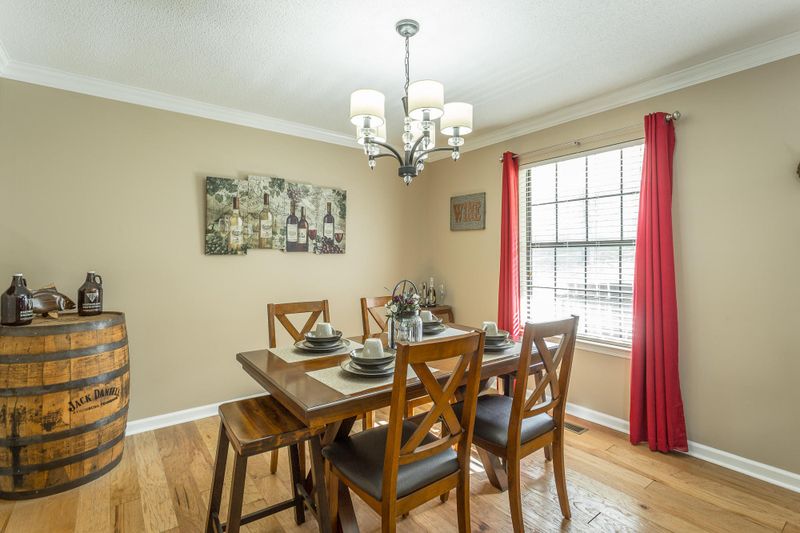 63 Williams Dr, Ringgold, GA 30736