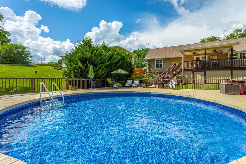 109 Ensign Rd, Rossville, GA 30741