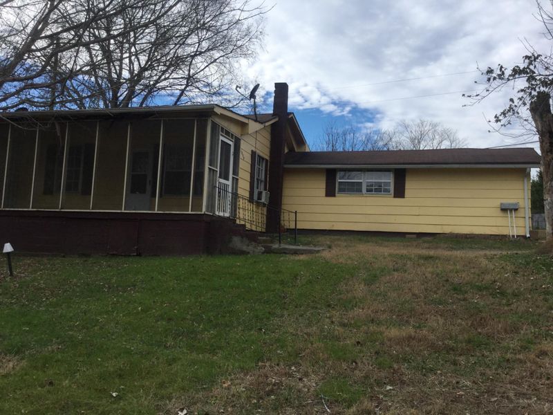 1859 N Highway 341, Rossville, GA 30741