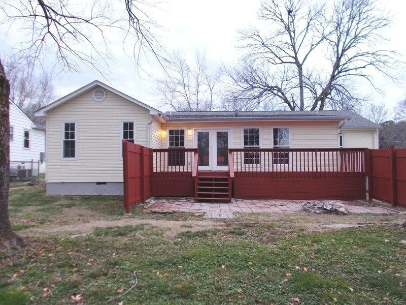 303 Harker Rd, Fort Oglethorpe, GA 30742