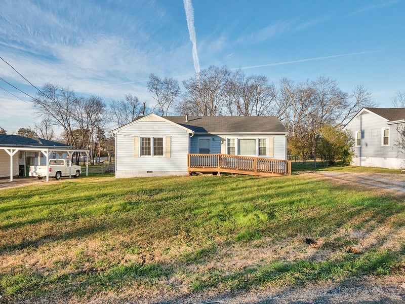 1 Polk Cir, Fort Oglethorpe, GA 30742