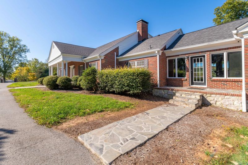 254 Old County Rd, Ringgold, GA 30736