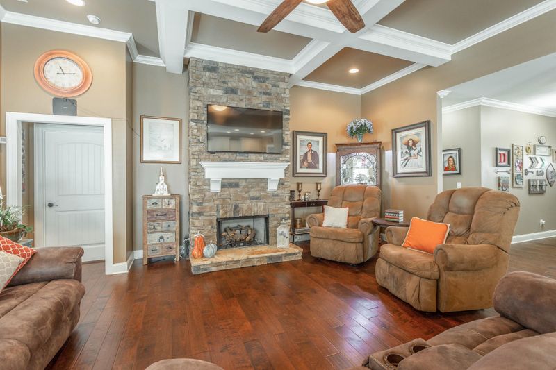 482 Live Oak Rd, Ringgold, GA 30736