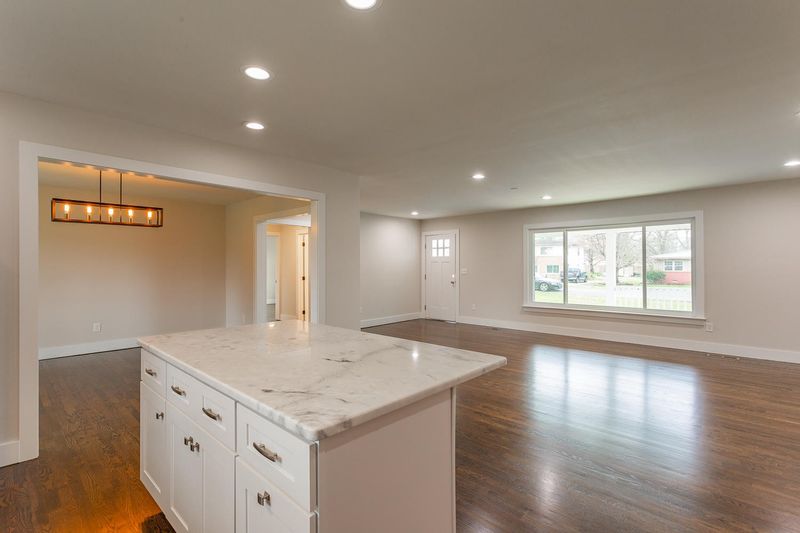 6 Polk Ln, Fort Oglethorpe, GA 30742