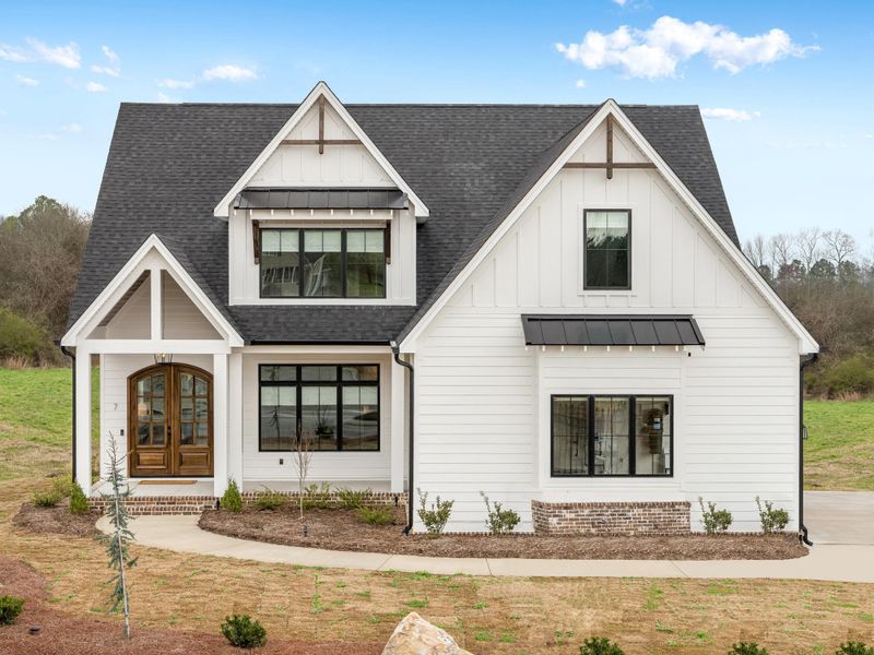 241 Pine Lakes Dr, Ringgold, GA 30736