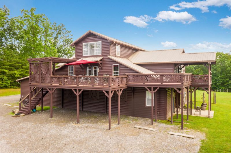 61 Gravitt Dr, Rising Fawn, GA 30738