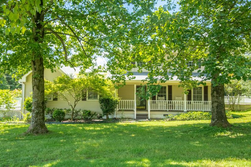 313 Brock Cir, Ringgold, GA 30736